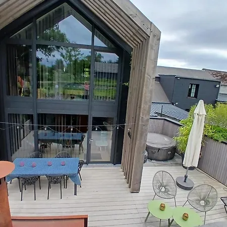 Holiday home Gitesdesignemoi Entre Design Et Emotion - La Perle *